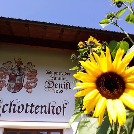 Schottenhof-3