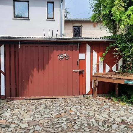 Hotel garni&Oma's Heuhotel 'Pension zur Galerie'-2