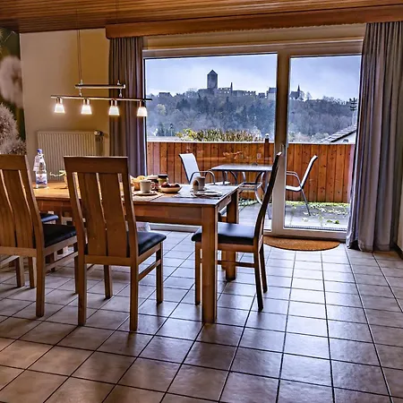 TIPTOP Hotel Burgblick-3