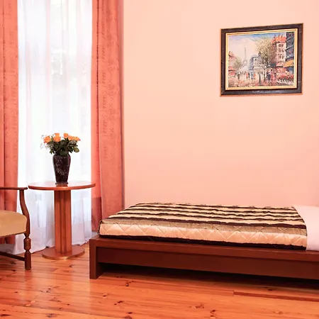 Hotel-Pension Cortina-2