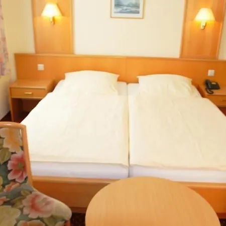 Hotel Pension Kaden-3