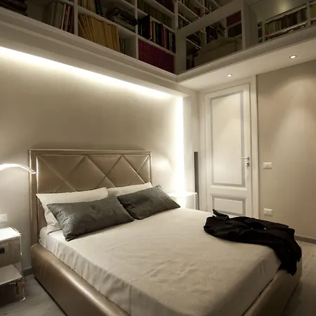 Luxury On The River-3