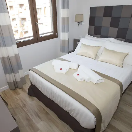 Leonardo Da Vinci Guest House-3