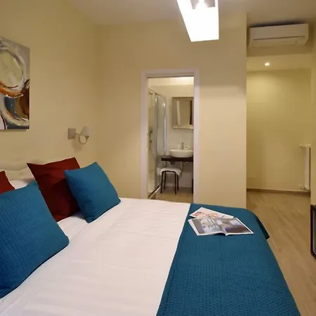 Cdr Guest House-2