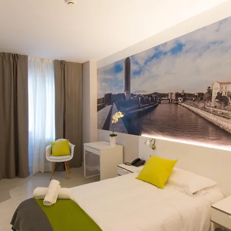 Bilbao City Rooms-2
