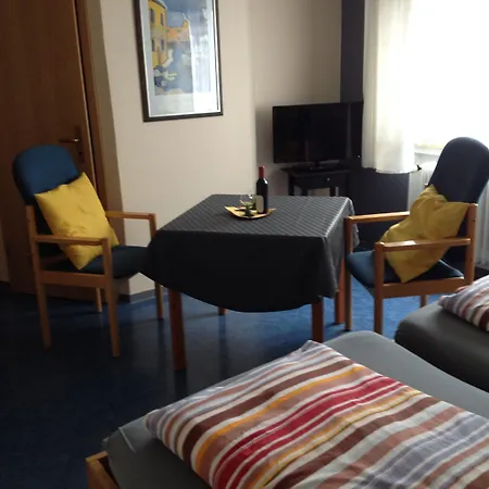 Pension Taunusblick Ferienwohnung und Apartment-3