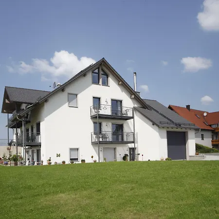 Ute'S Pension-3