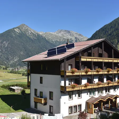 Hotel Pension Oswald-3