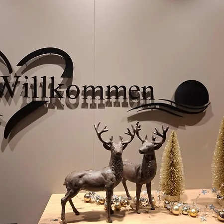 Pension Kreuzinger, 5310 Tiefgraben-2