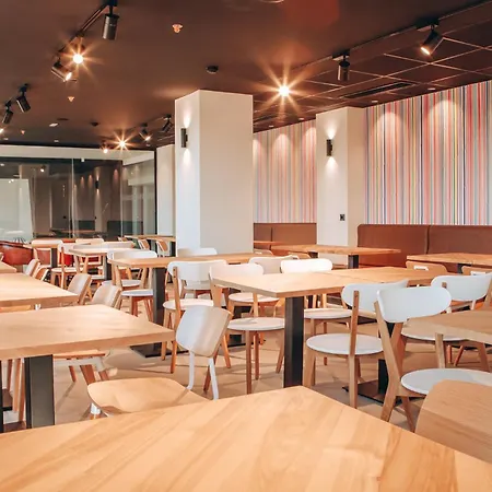 Vertice Roomspace-3