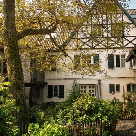 Rhein River Guesthouse - direkt am Rhein-3