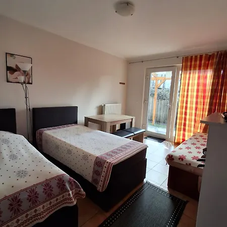 Wandlitz-Pension Dampflok-3