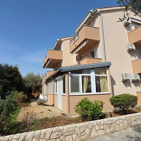 Rooms-Sobe Haus Magdalena Krk-3