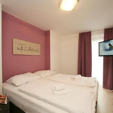 Edelweiss B&B, 24 - 7 contactless check-in-2
