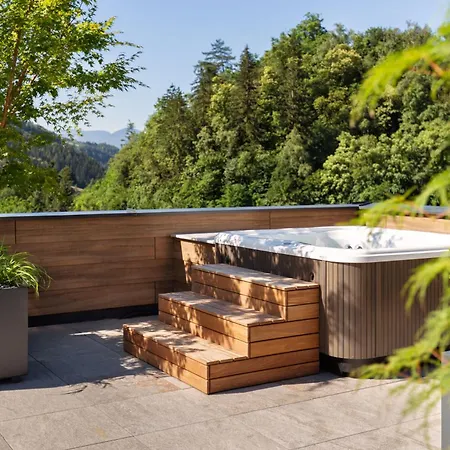 Hotel Pension Sonnegg-3