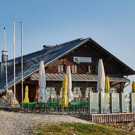 Arberschutzhaus-2