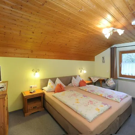 Pension Haus Sonnenfels-3
