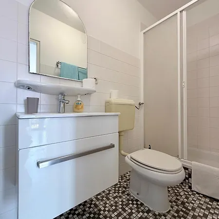 Apartments And Rooms Mofardin-2