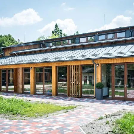 Vakvarju Csonakhaz-3