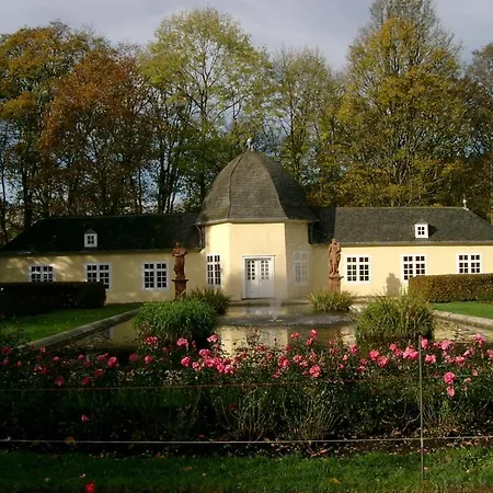 Hotel-Pension Haus Erna-3