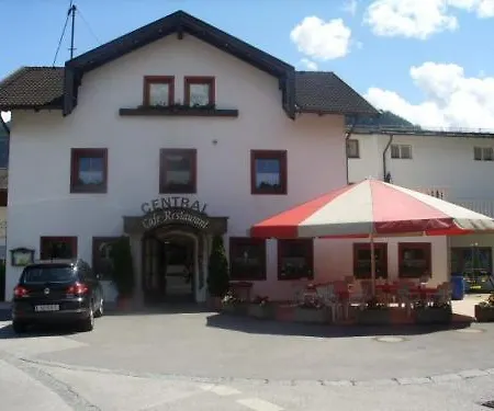 Hotel Pension Central-3