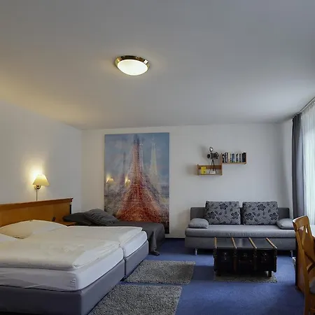 Hotel Maxim-2