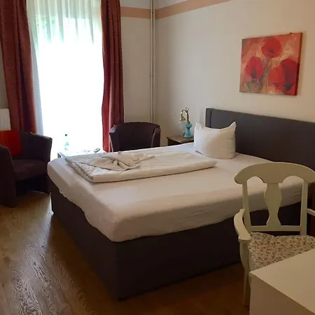Pension Tempelhof-3