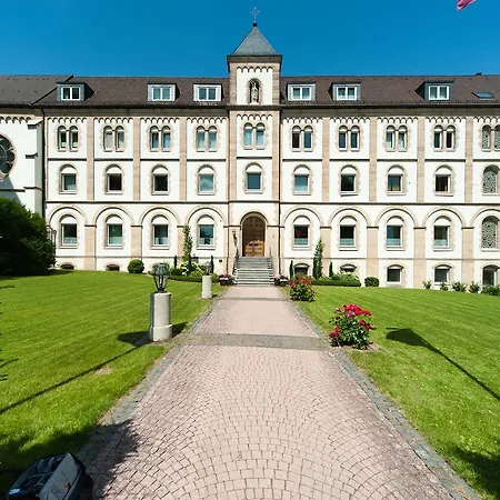 St. Bonifatiuskloster - Geistliches Zentrum-2