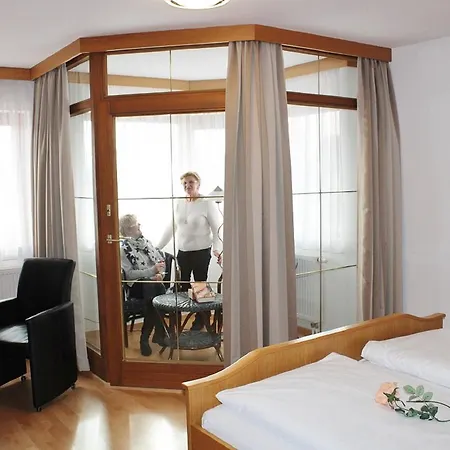 Hotel Garni Vogelsang-3