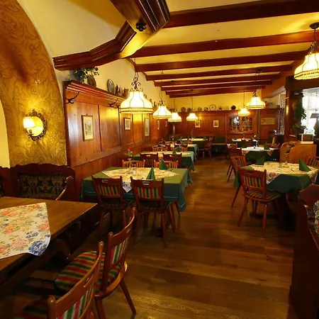 Hotel Roter Hahn-3