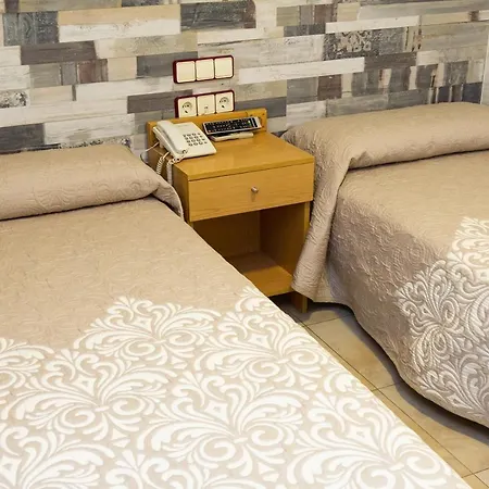 Hostal Viky-2
