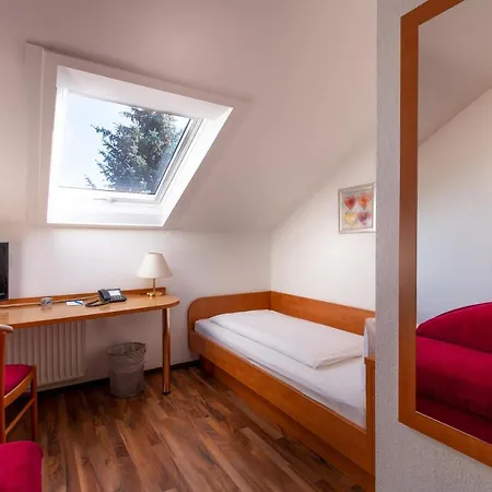 Hotel Zum Rosengarten-2