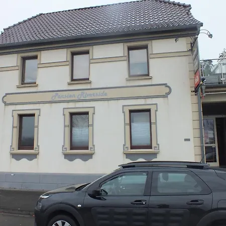 Pension Riverside in Leverkusen Hitdorf am Rhein - Zentral an der A1 und 59-3