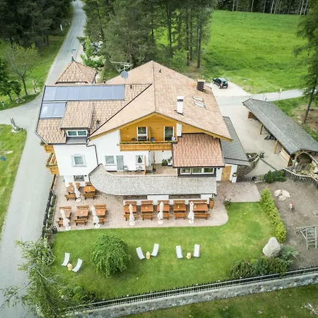 Landgasthof Lärchenwald-3