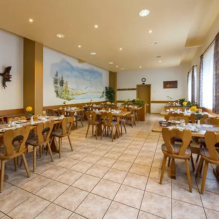 Pension Gruene Au-2