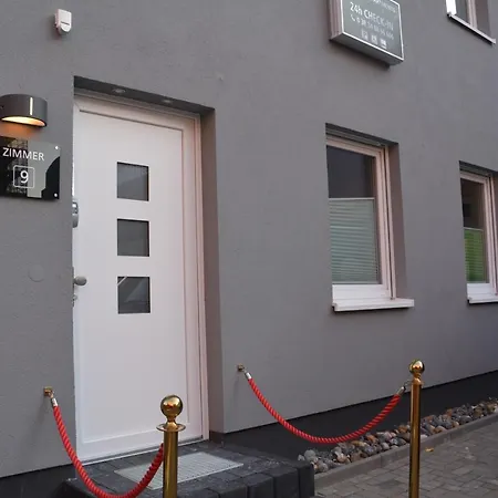 "Pension Heinrich" Im Zentrum Der Stadt Und Trotzdem Sehr Ruhig, Jedes Zimmer Mit Kuechenzeile-2