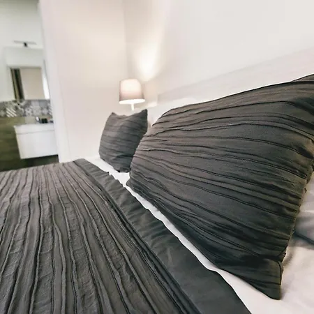Angolo Di Roma Guest House-3