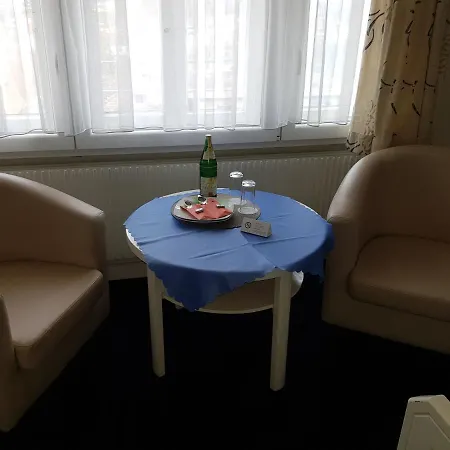 Villa zur schönen Aussicht-2