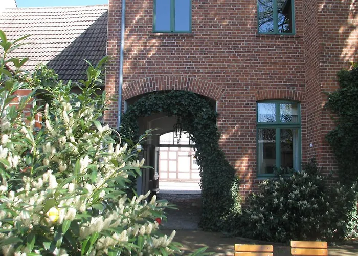 Gasthaus und Pension Zum Hauenden Schwein Wörlitz