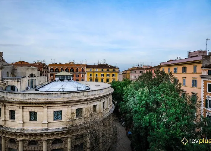 Hotel Magic Door Rom