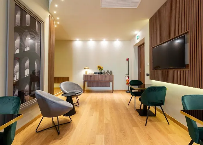 Elical Exclusive Private Suites Rom