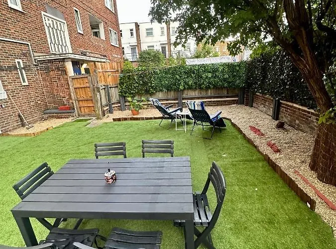 Shoreditch House London