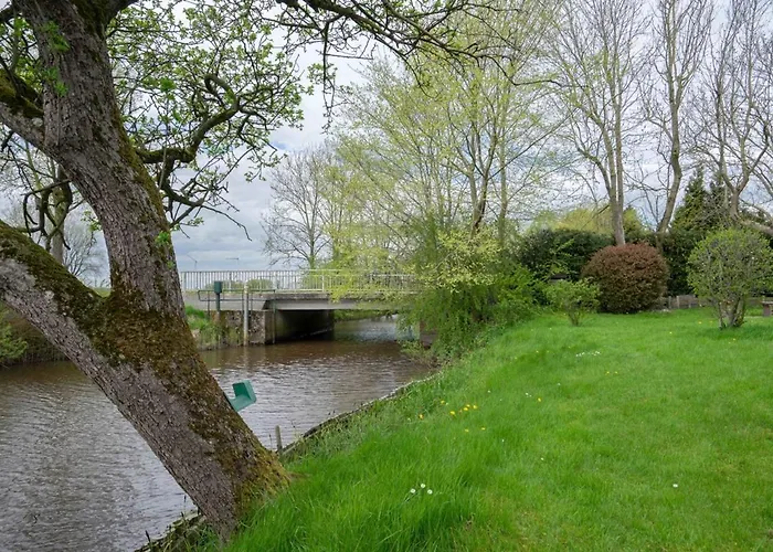 Hotel Pension Schienfatt am Dornumersieler Tief