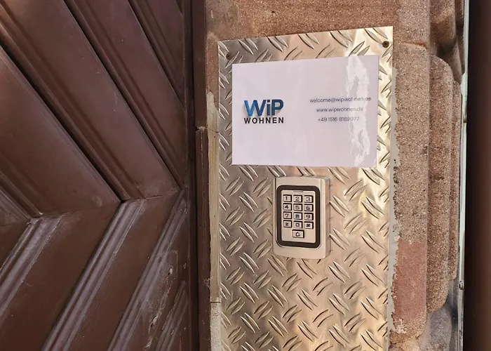 GuestHouse Köhn51, zentral gelegene, stilvoll eingerichtete Zimmer mit eigener Teeküche Nürnberg