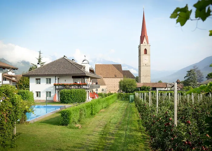 Bed and Breakfast Pension Rebgut Lana