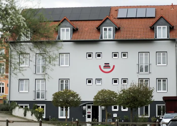 Hotel Zur Sonne Waren 