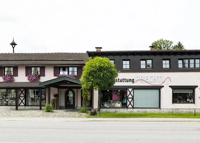 Gästehaus Sattlerhof Bernau am Chiemsee