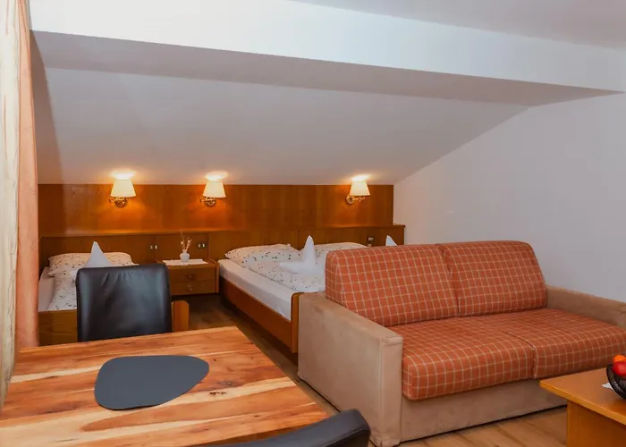 Pension Lafod Dorf Tirol