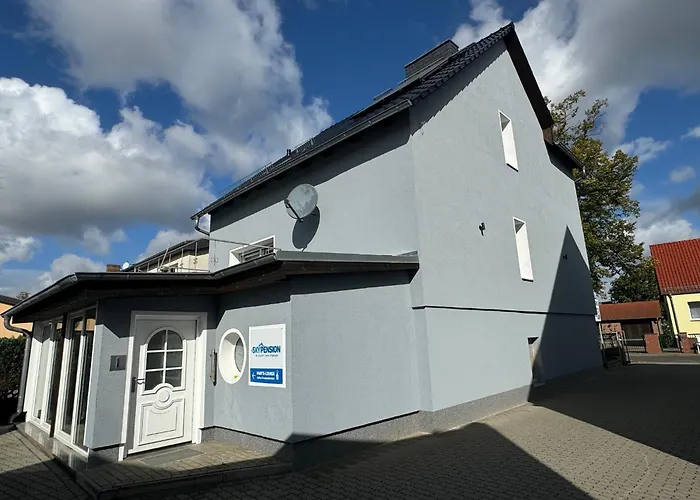 Skypension Schönefeld