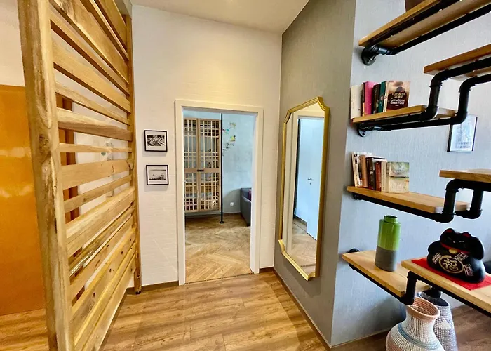 36 Pho Co Hotel & Suites Weimar 